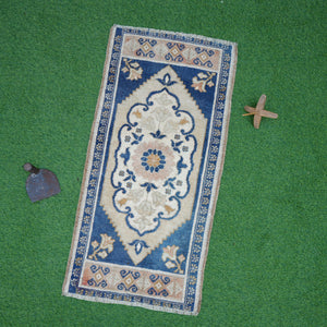 Pace - Vintage Small Rug