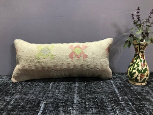 SY00048 - Throw Pillow