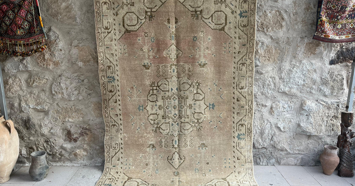 Biege Ransom's 5' x 9' Vintage Distressed Rug, Beige - Ransom – Kirmen™