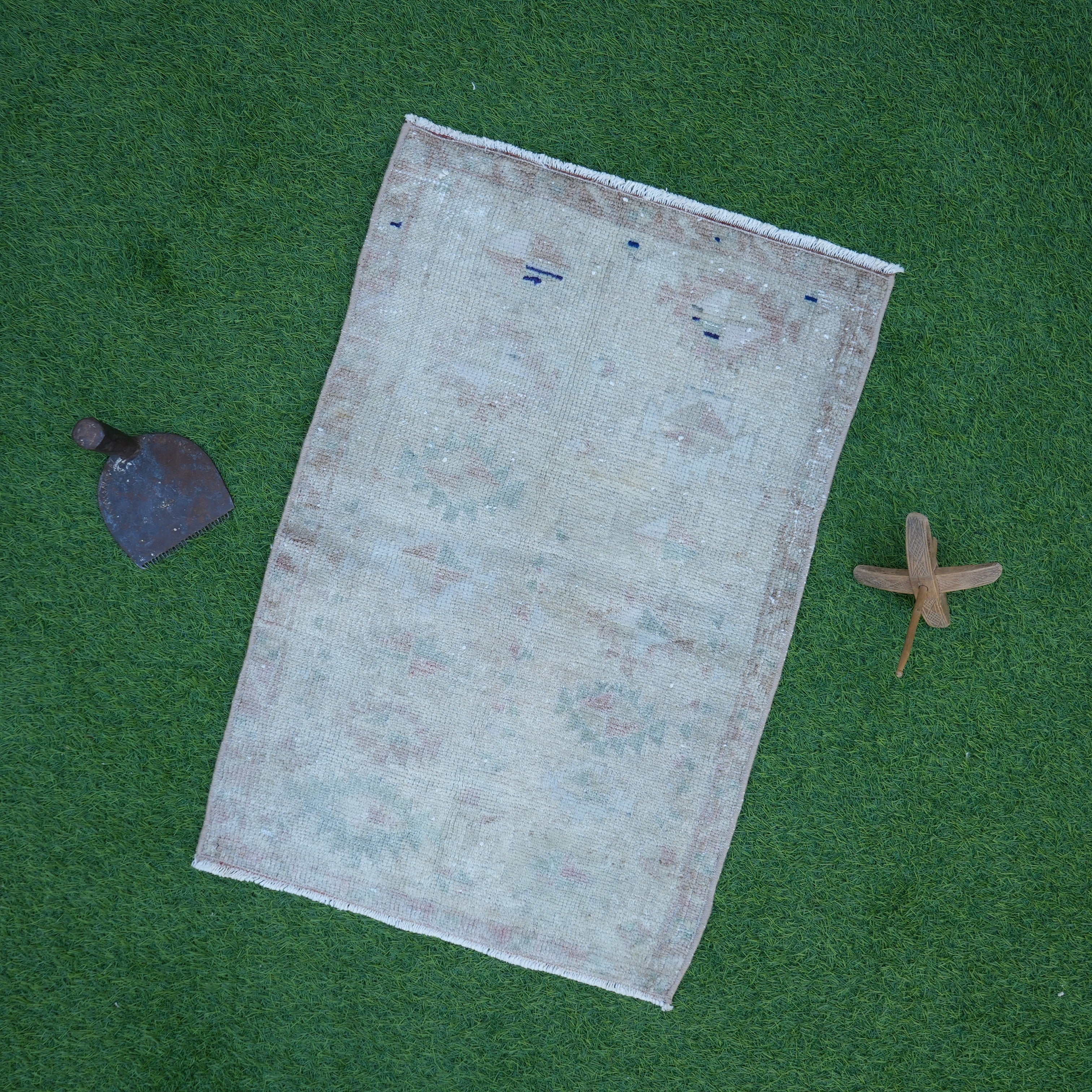 Rodney - Vintage Turkish Rug
