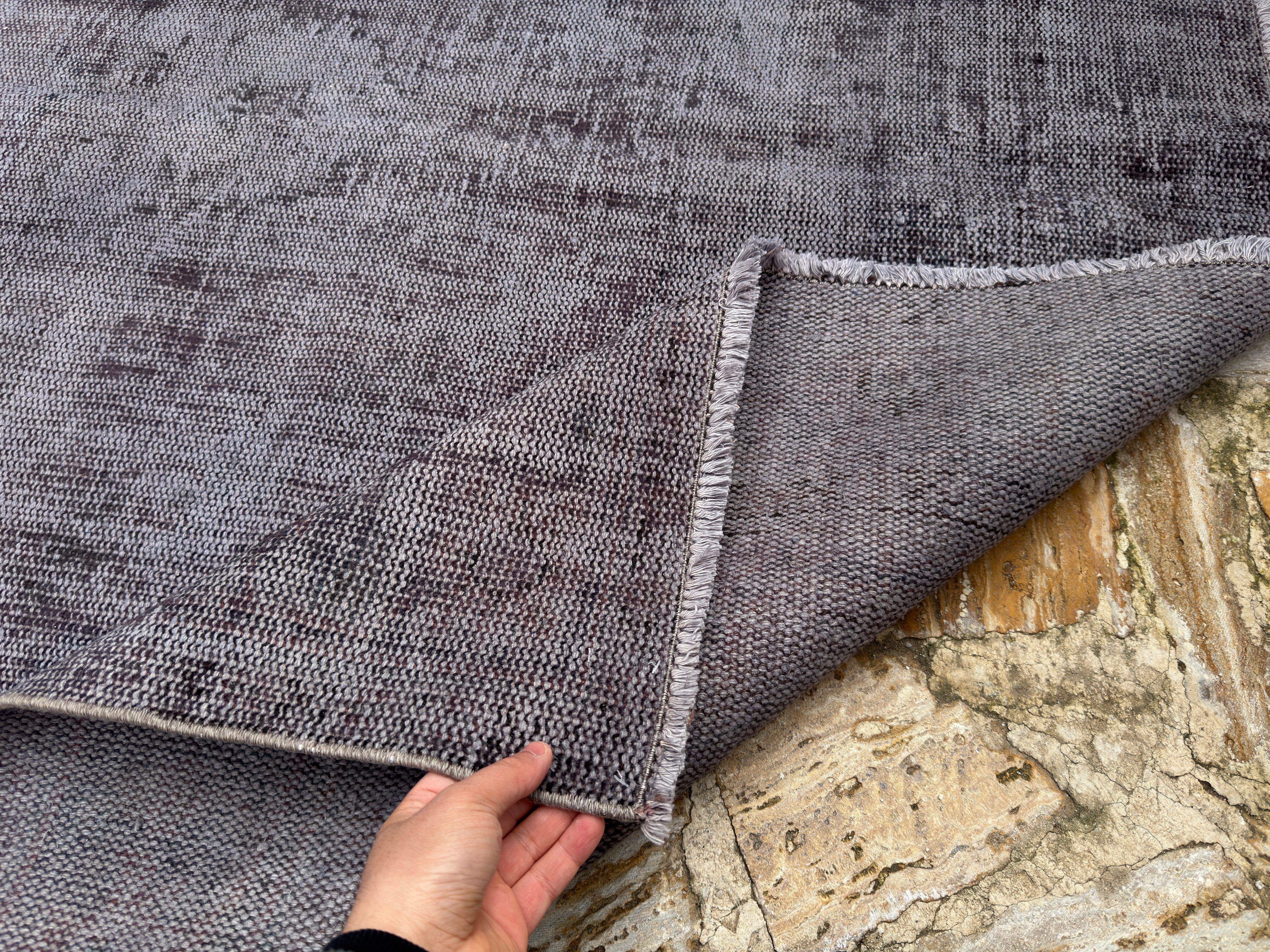Shop Large Vintage Rugs (6x9 to 8x11) - Bold & Timeless – Kirmen™