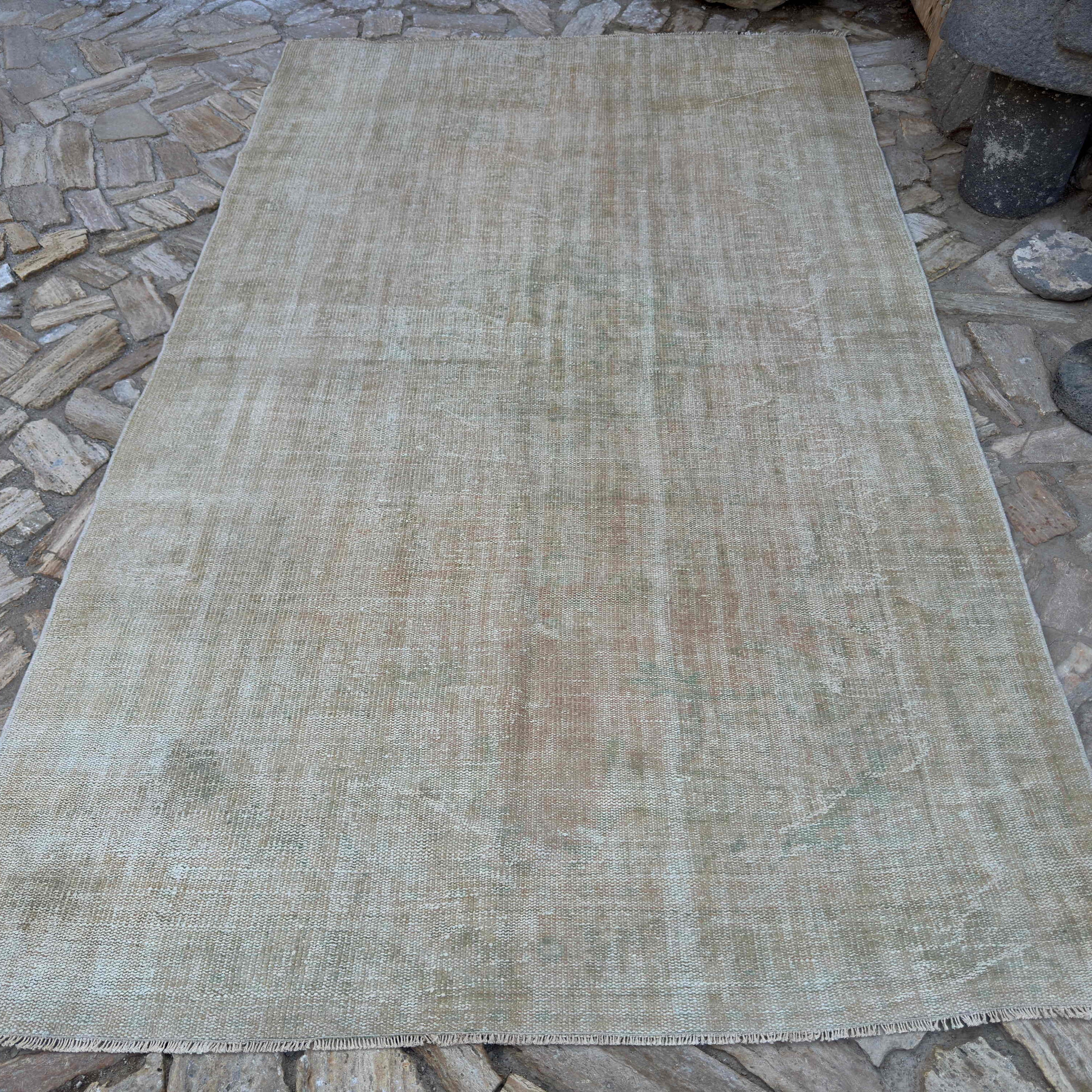 Rowley 6' x 10'2''