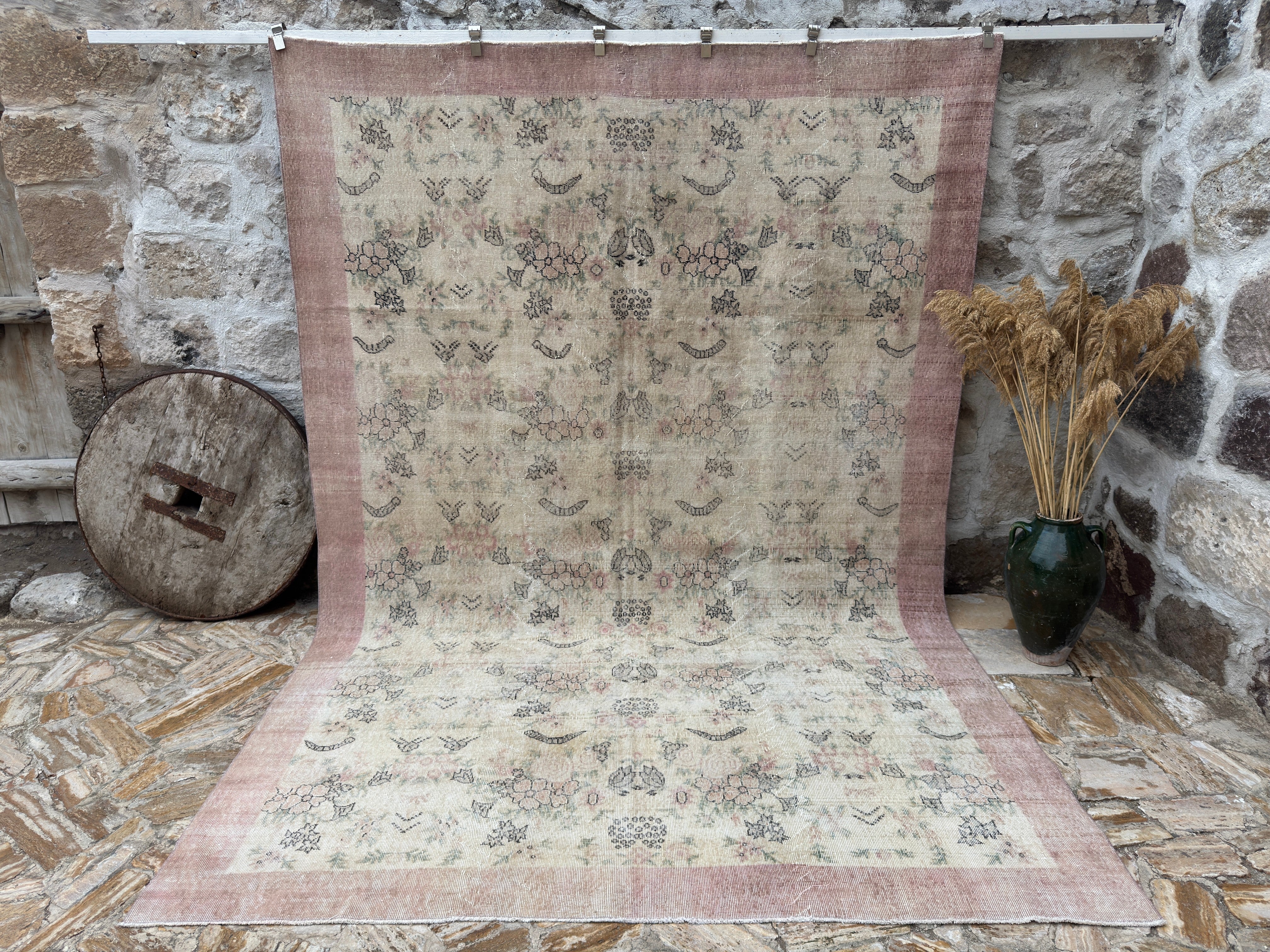 Extra Large Vintage Rugs - Bold and Beautiful – Kirmen™