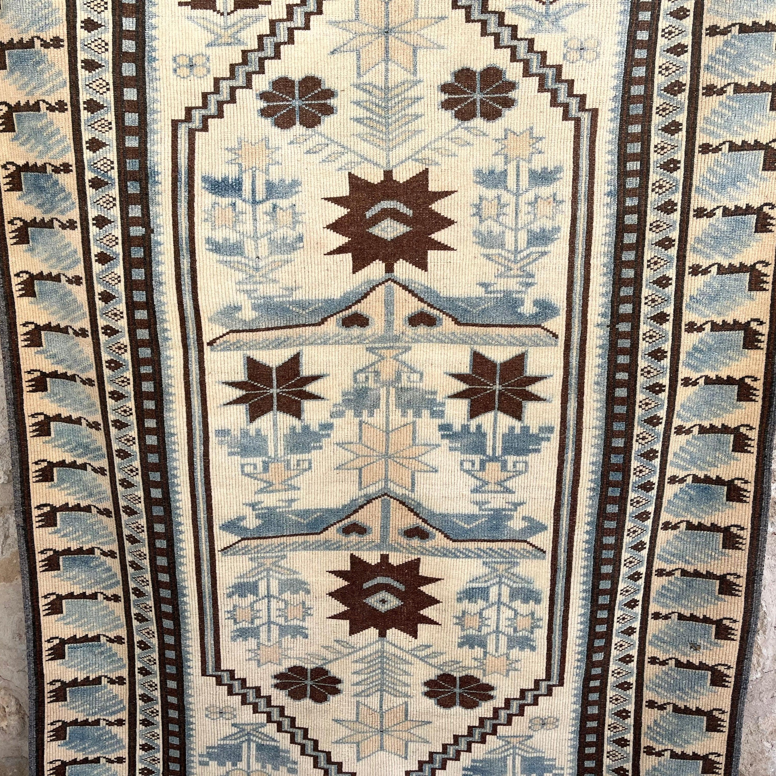 Shiloh 4' x 6'8''