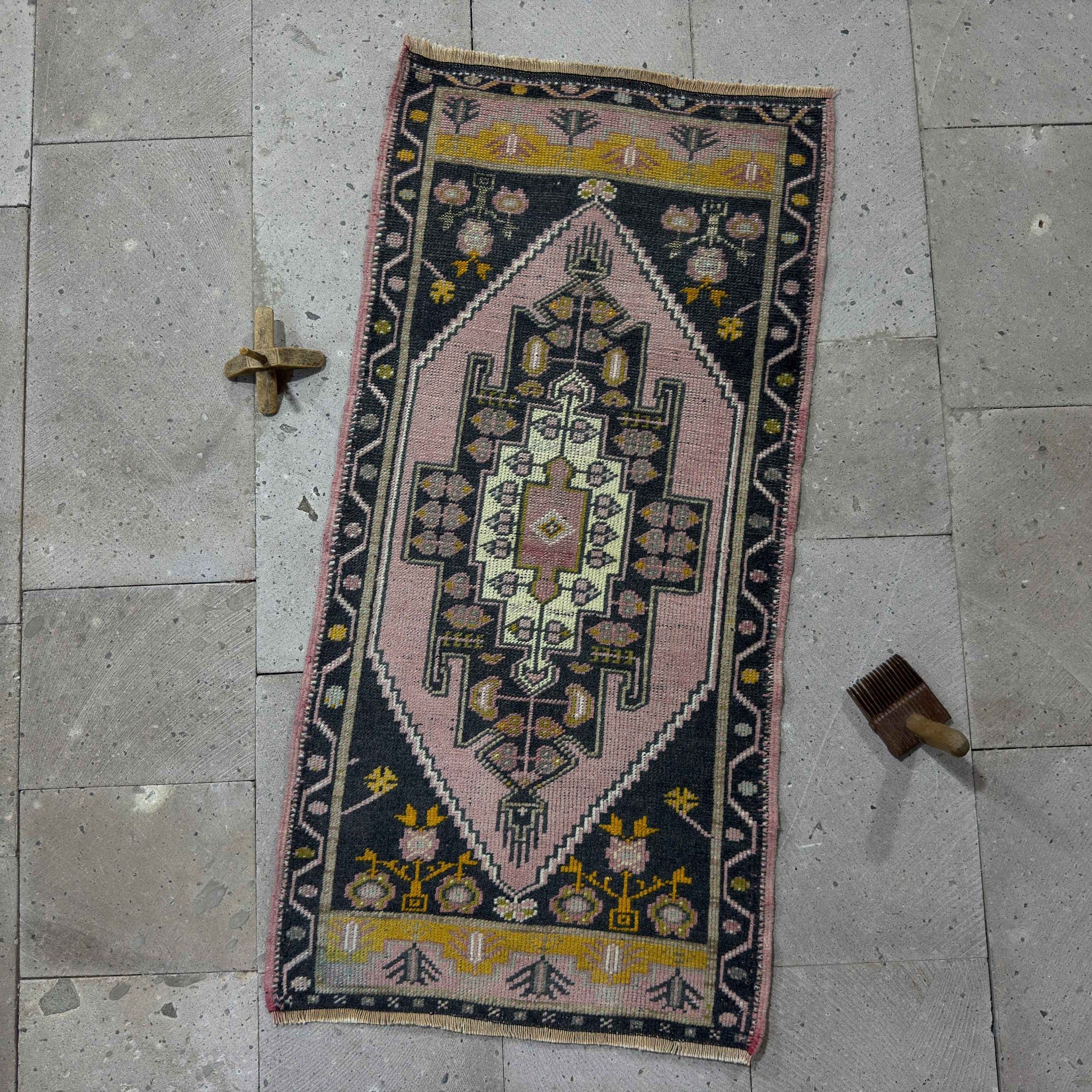 Pink 2' x 4' small runner rug with traditional design, handmade in Turkey – Sela.