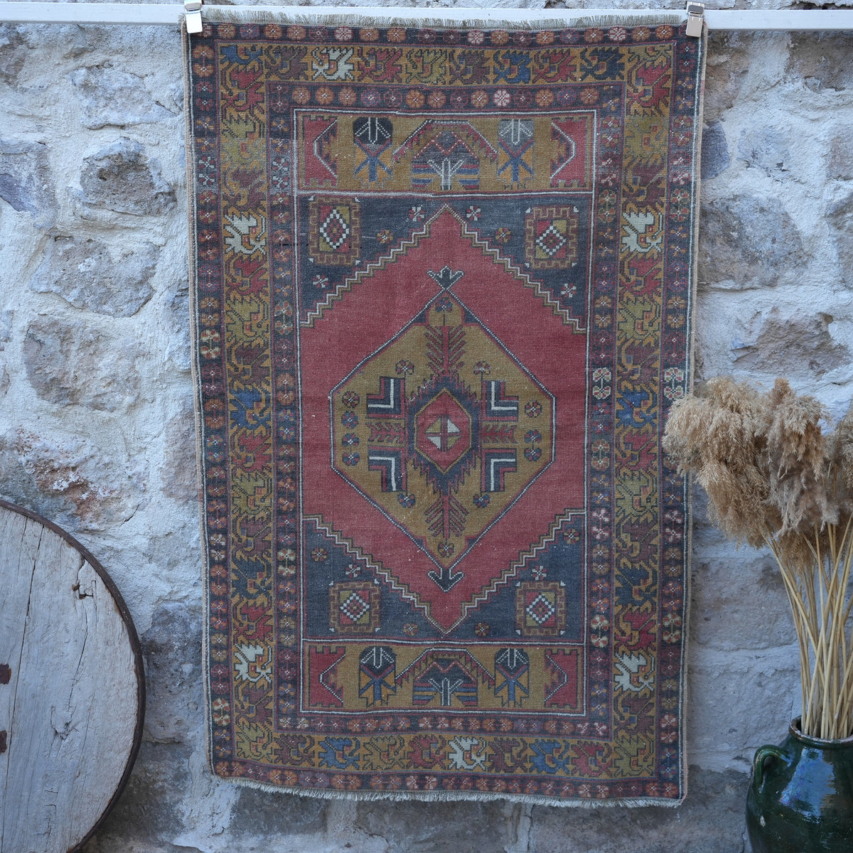 Red 4' x 6' small turkish rug with traditional design, handmade in Turkey – Amil.