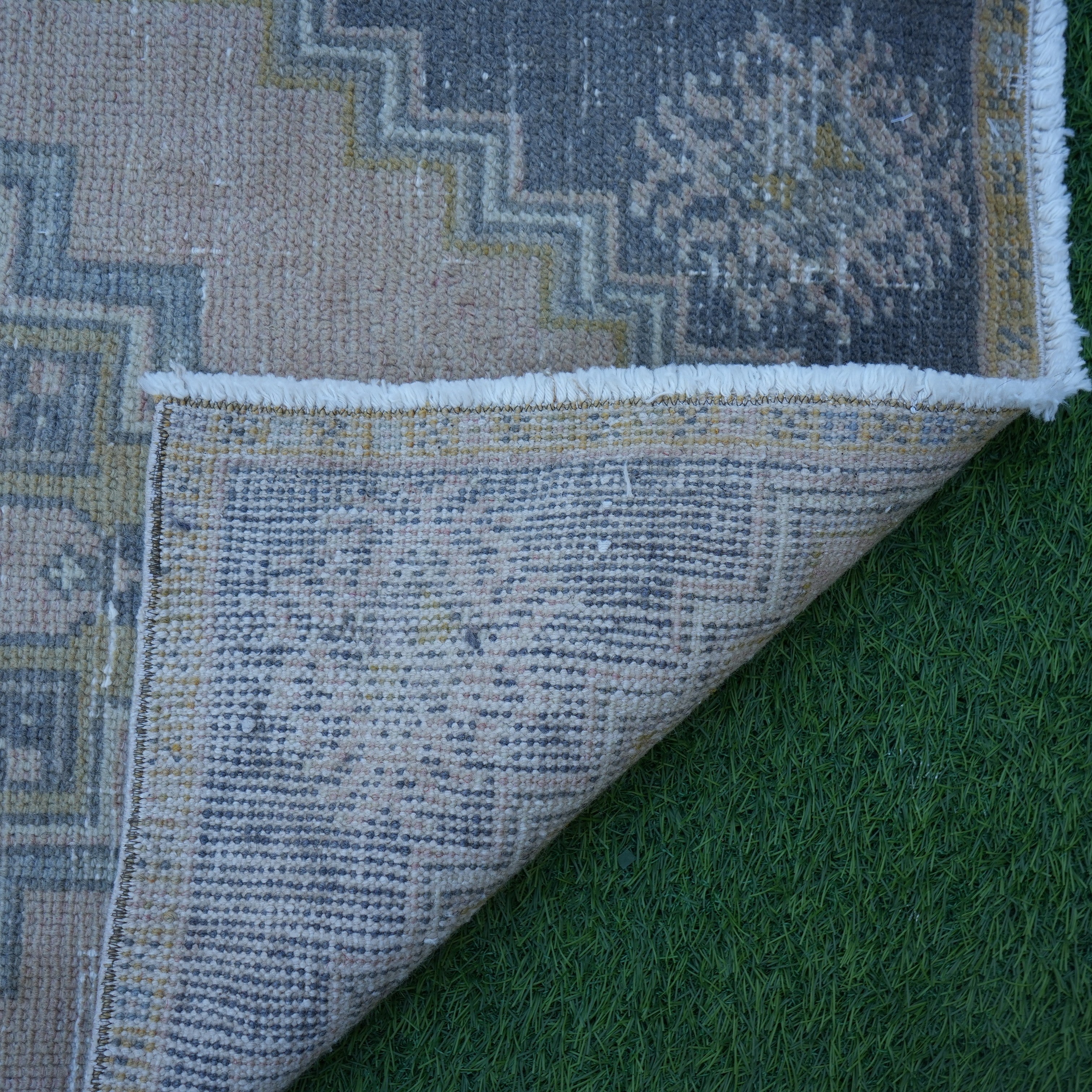 Stephi - Small Anatolian Rug