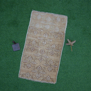 Sue - Small Turkish Rug