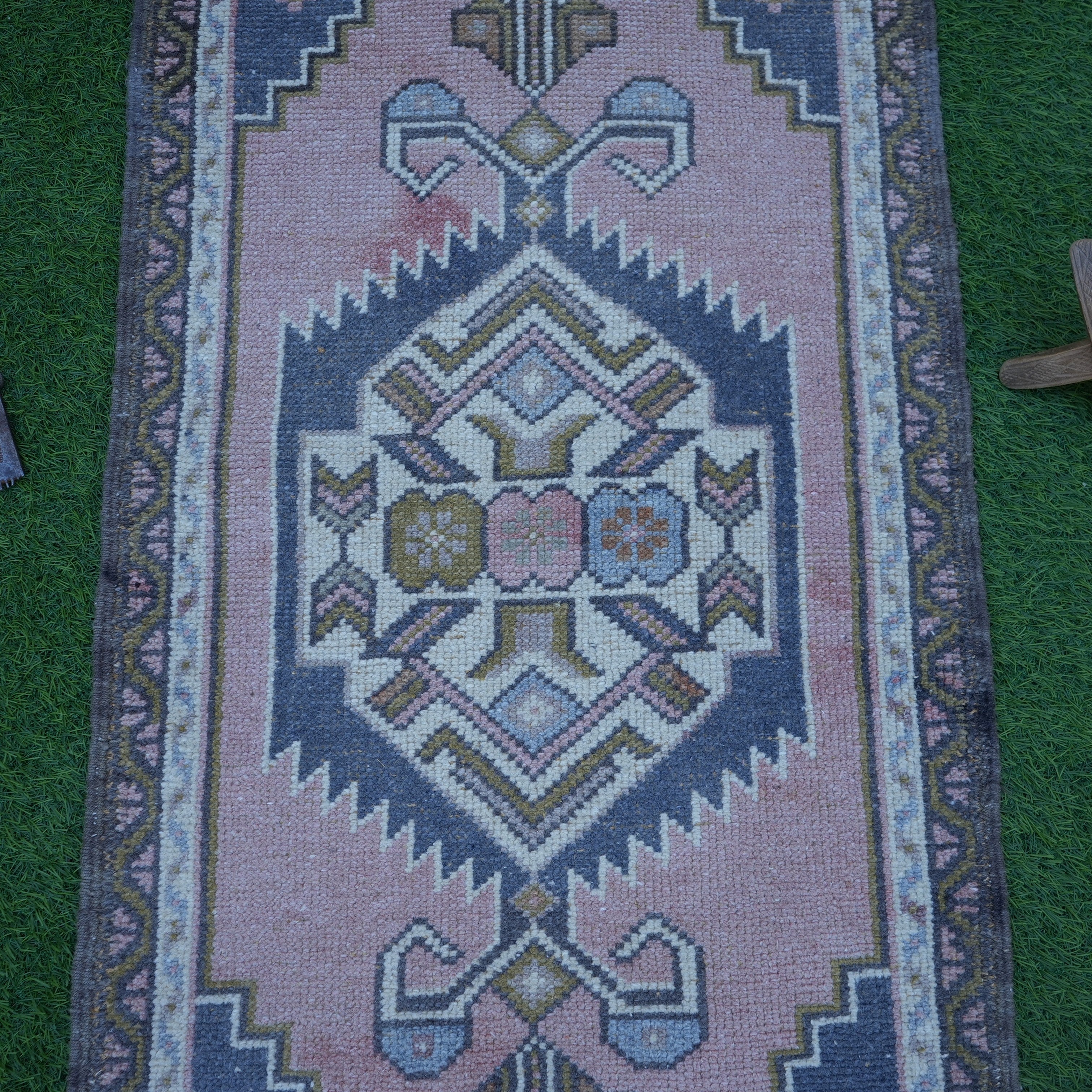 Tarah - Vintage Rug