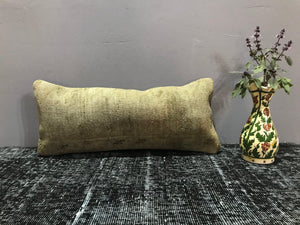 SY00041 - Throw Pillow