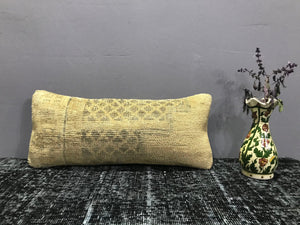 SY00061 - Throw Pillow