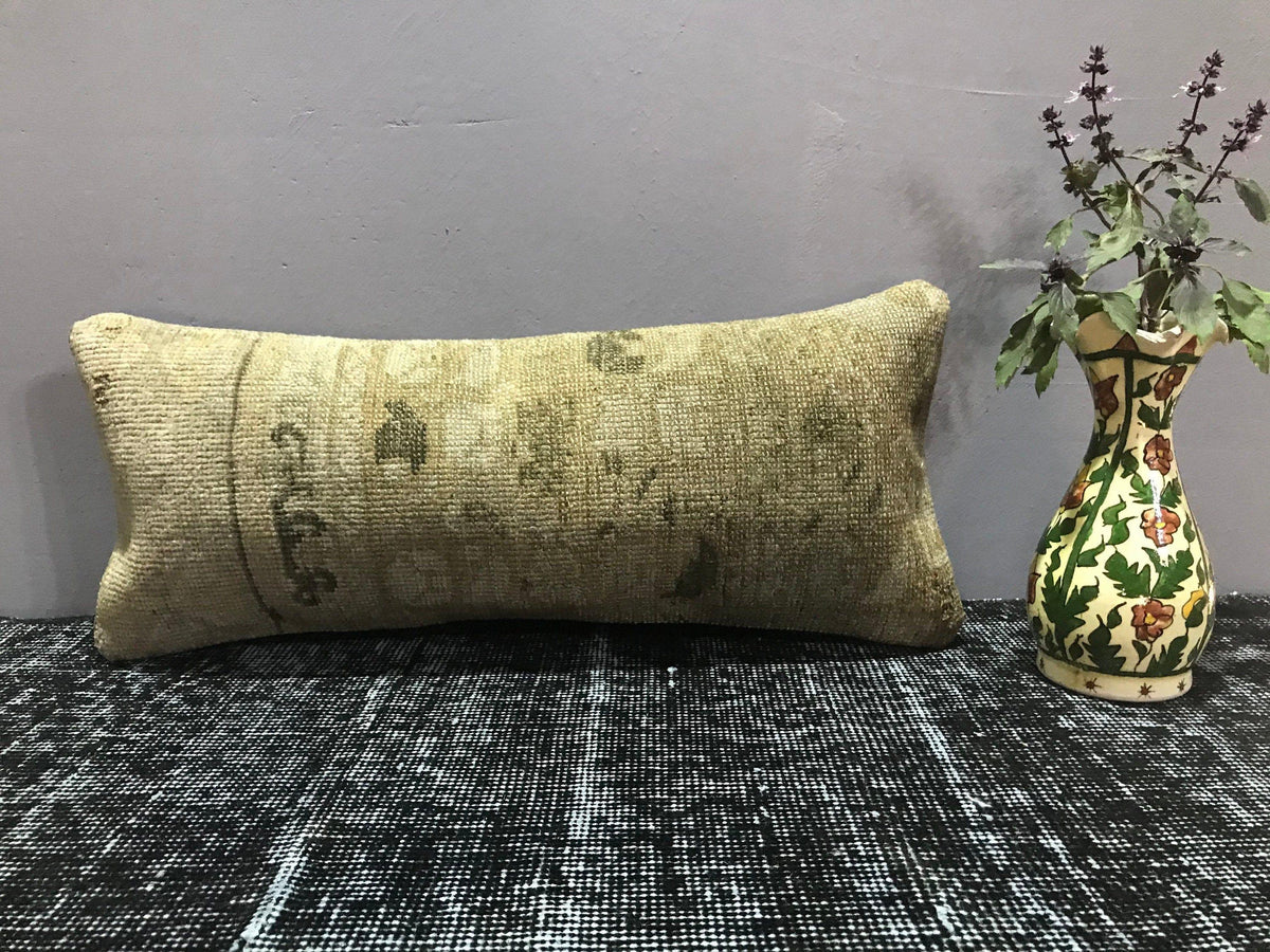 Brown throw pillow with traditional design, handmade in Turkey – SY00036.