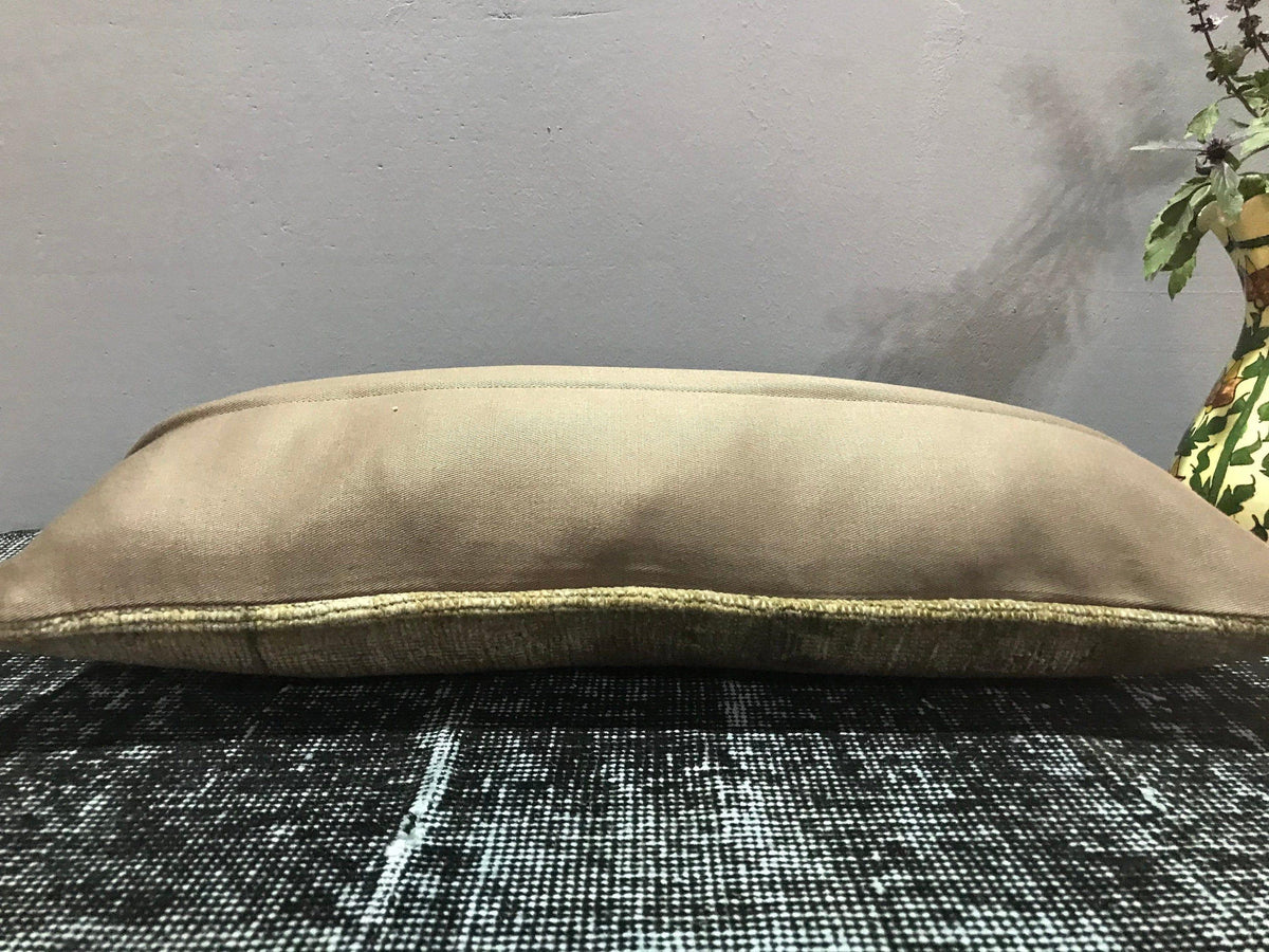 1970s brown Turkish throw pillow with traditional design, low pile.