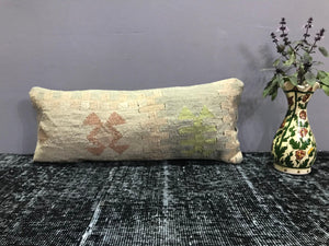 SY00024 - Throw Pillow