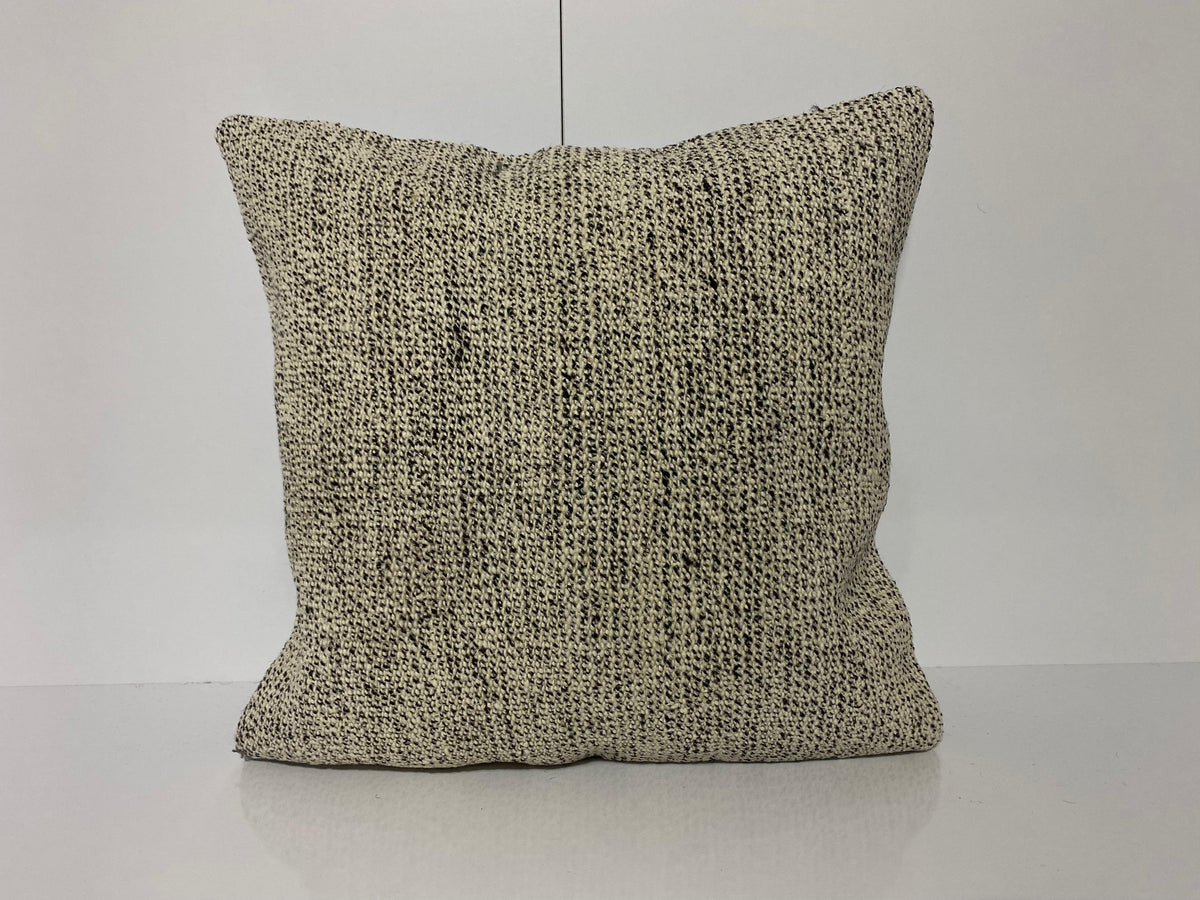 White throw pillow with traditional design, handmade in Turkey – KK00183.