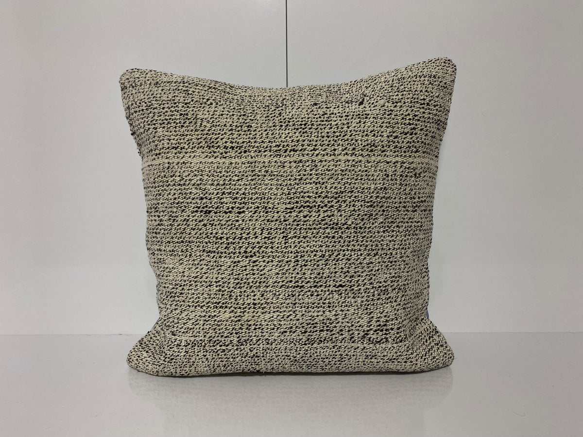 White throw pillow with neutral design, handmade in Turkey – KK00189.