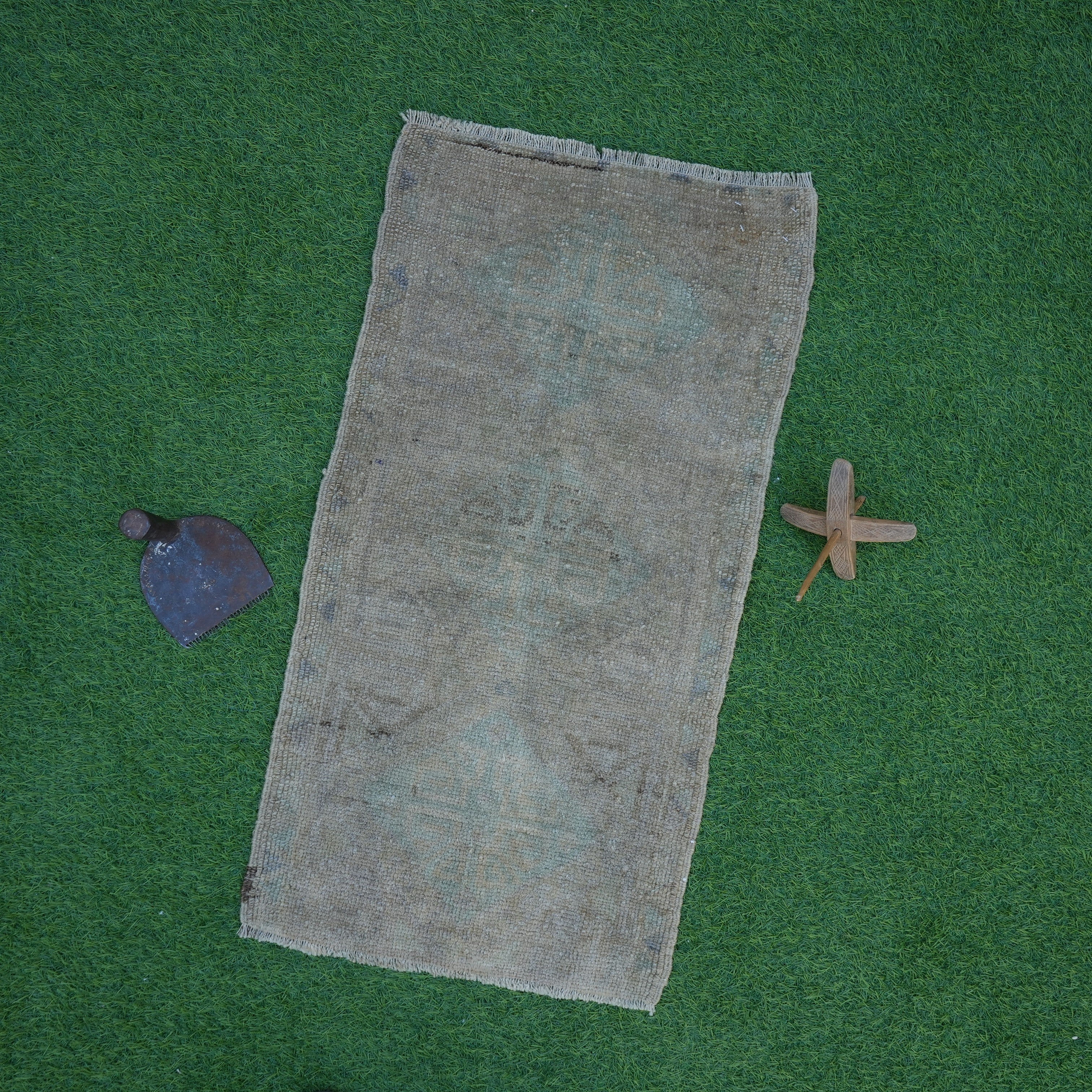Trace - Vintage Turkish Rug