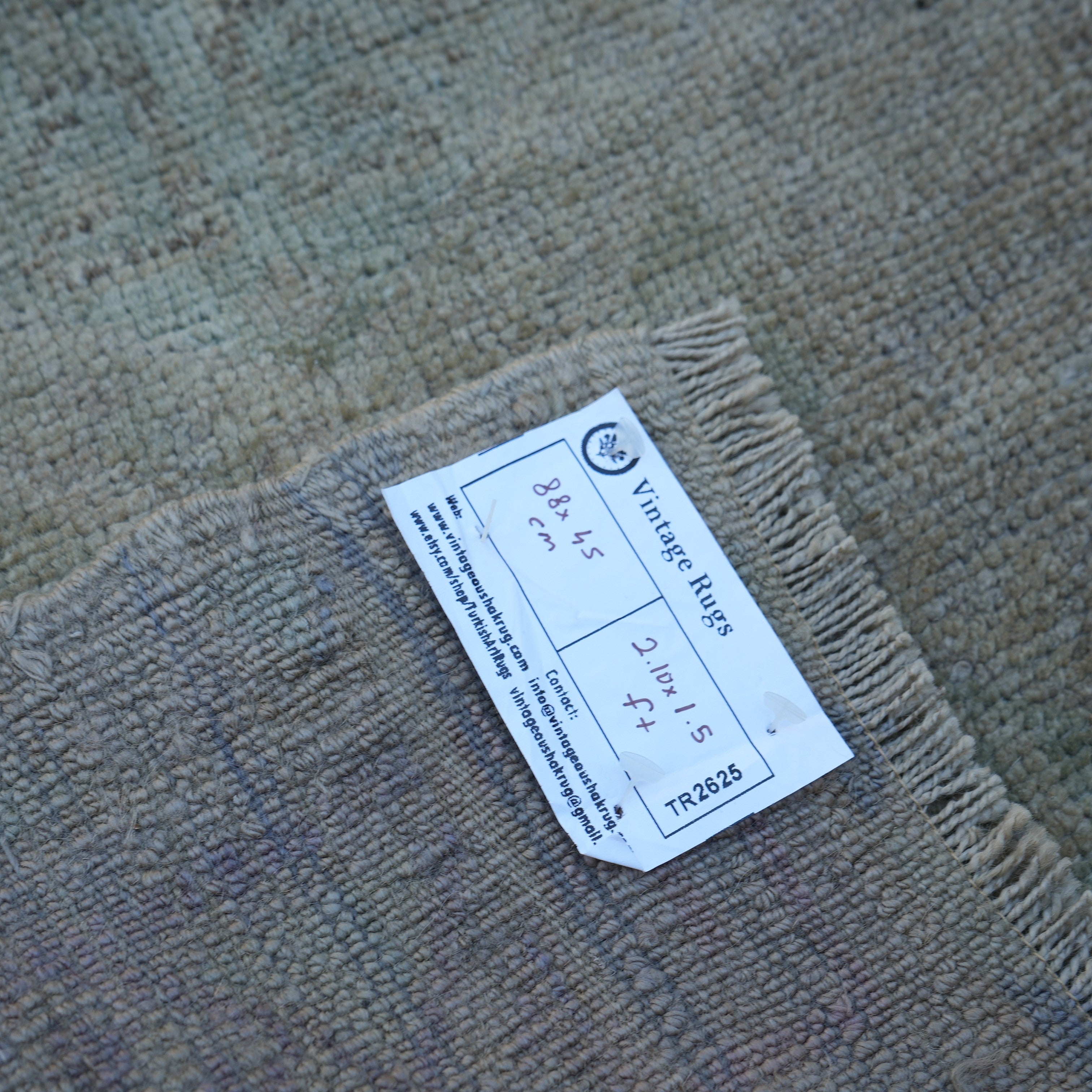 Trace - Vintage Turkish Rug