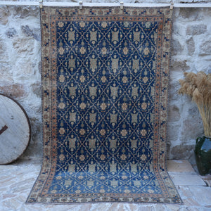 Caren - Unique Vintage Rug