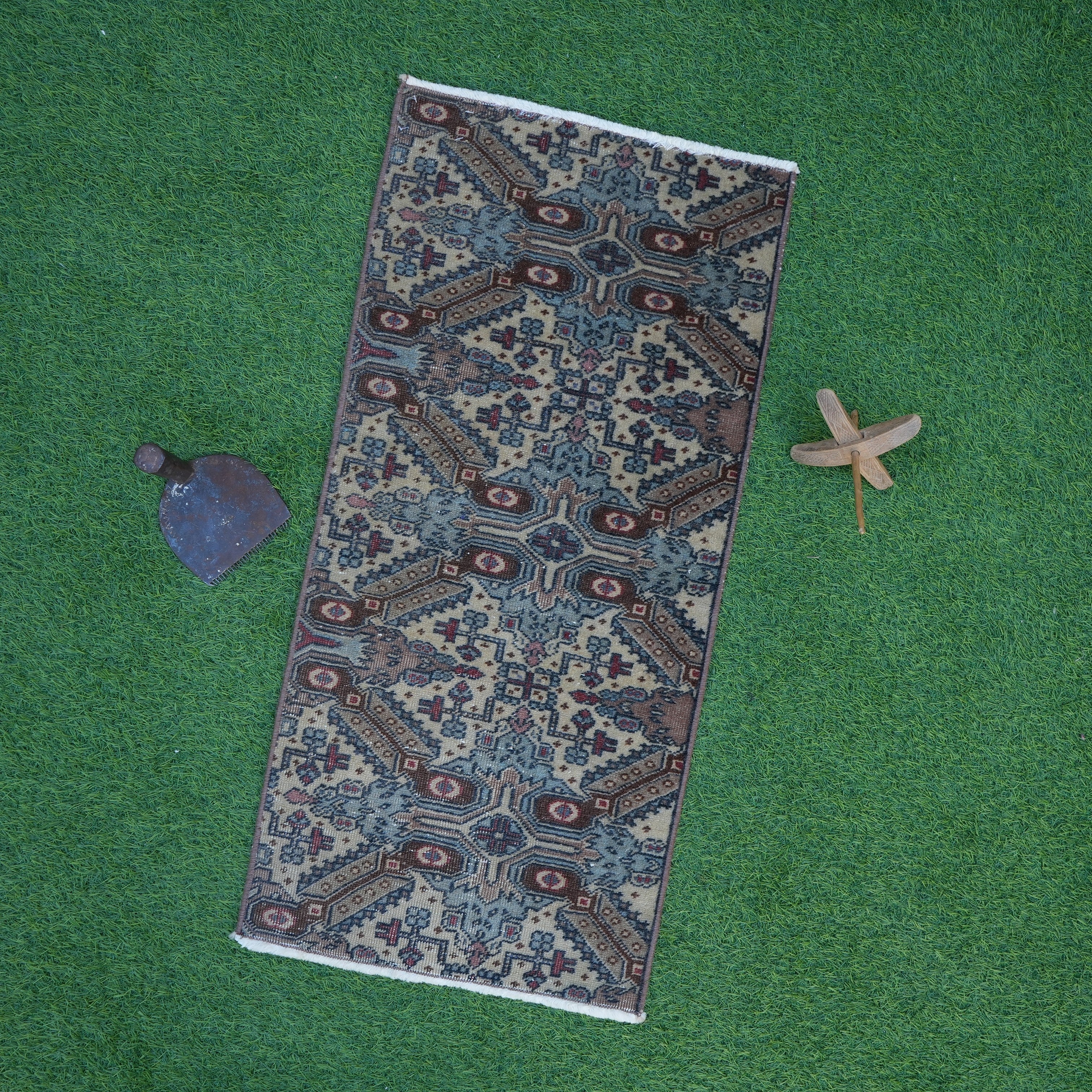 Vere - Vintage Turkish Rug