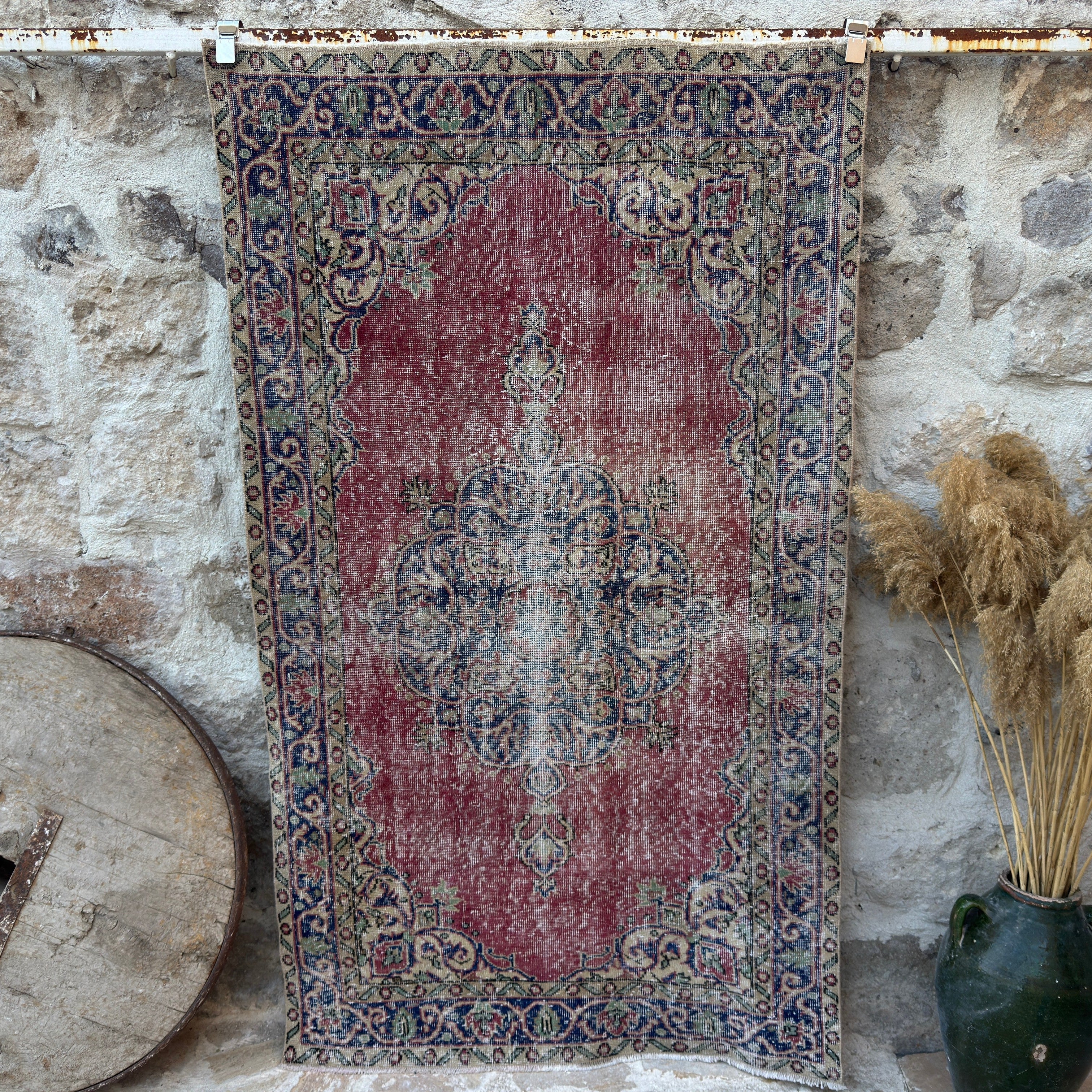 Red 4' x 7' vintage decorative rug with medallion design, handmade in Turkey – Melita.