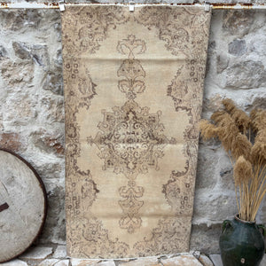 Wally - Vintage Distressed Rug