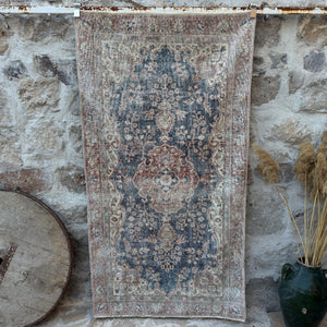 Lynn - Vintage Distressed Rug
