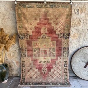 Shooter - Vintage Distressed Rug