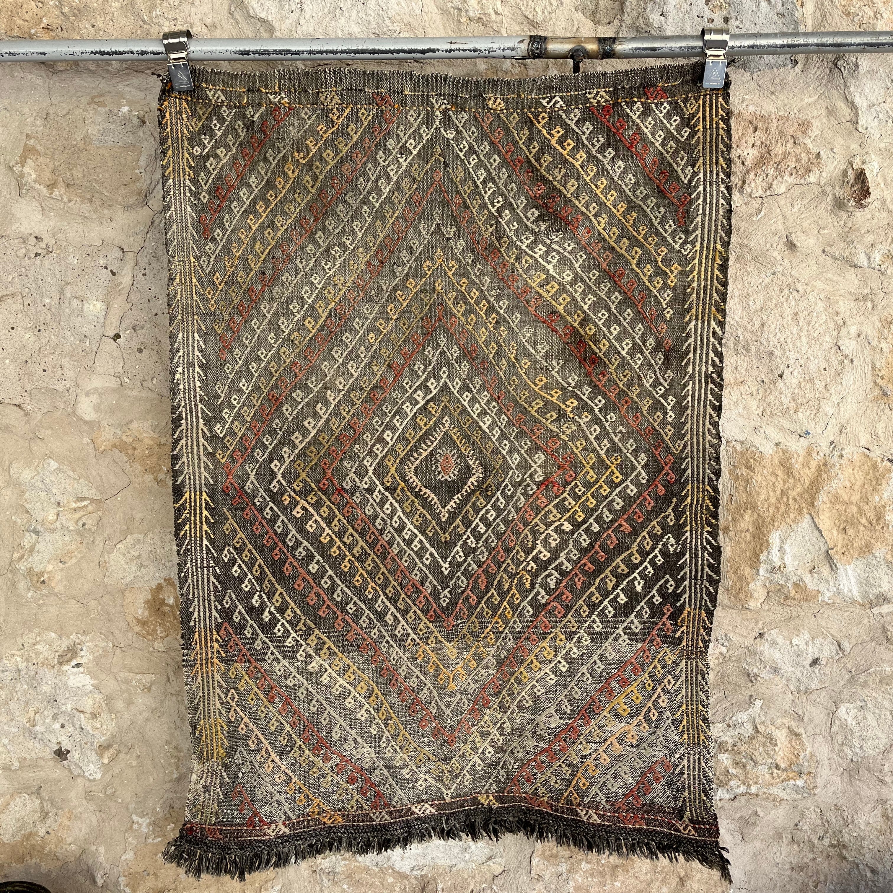 Black 3' x 4' vintage flatweave rug with traditional design, handmade in Turkey – Kaiser.
