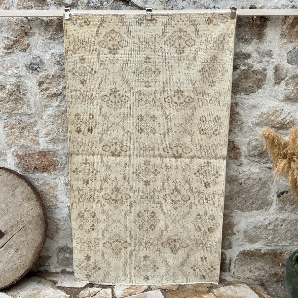 Beige 4' x 7' vintage floral rug with geometric design, handmade in Turkey – Daniel.