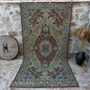 Laina - Vintage Geometric Rug
