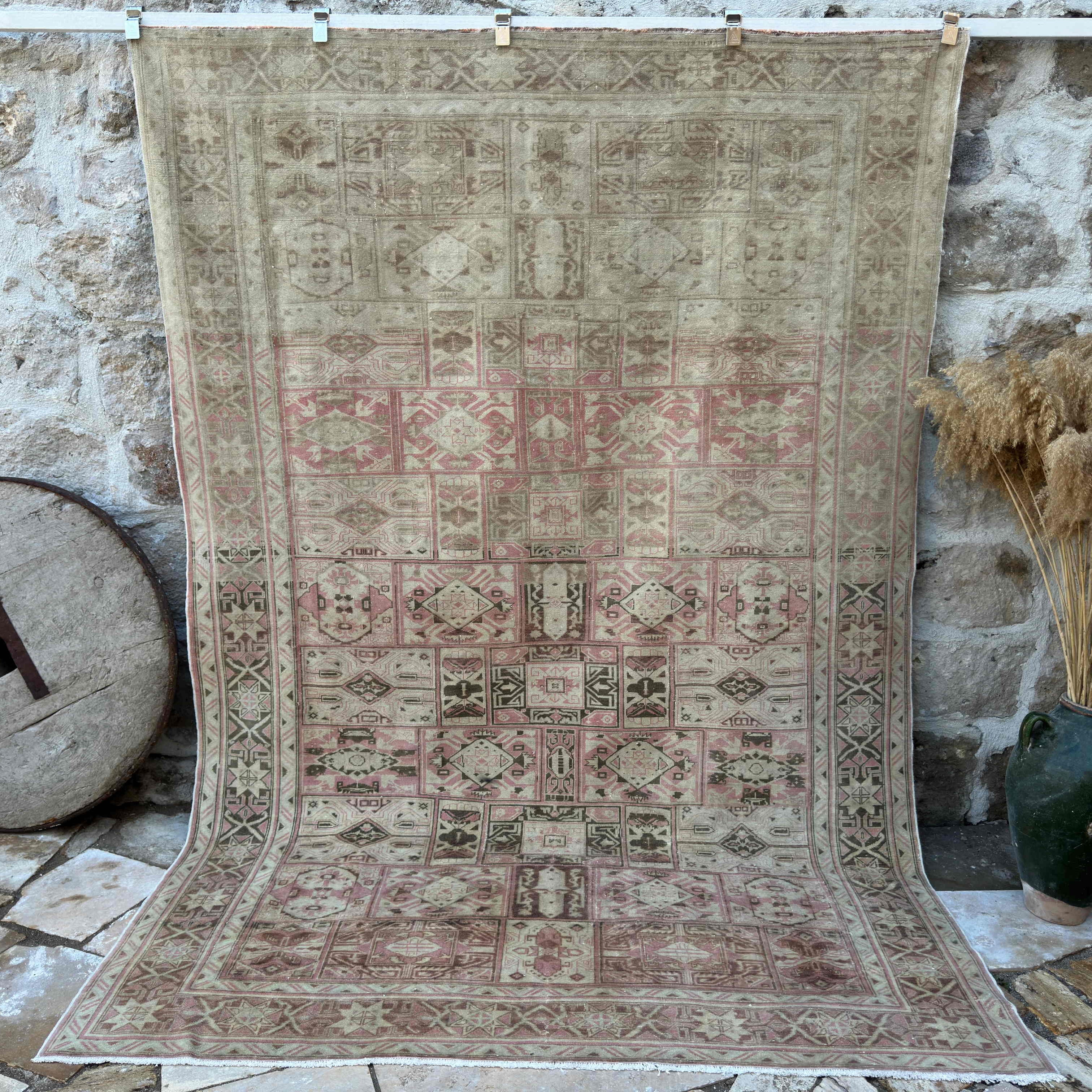 Pink 6' x 9' vintage geometric rug with neutral design, handmade in Turkey – Birley.