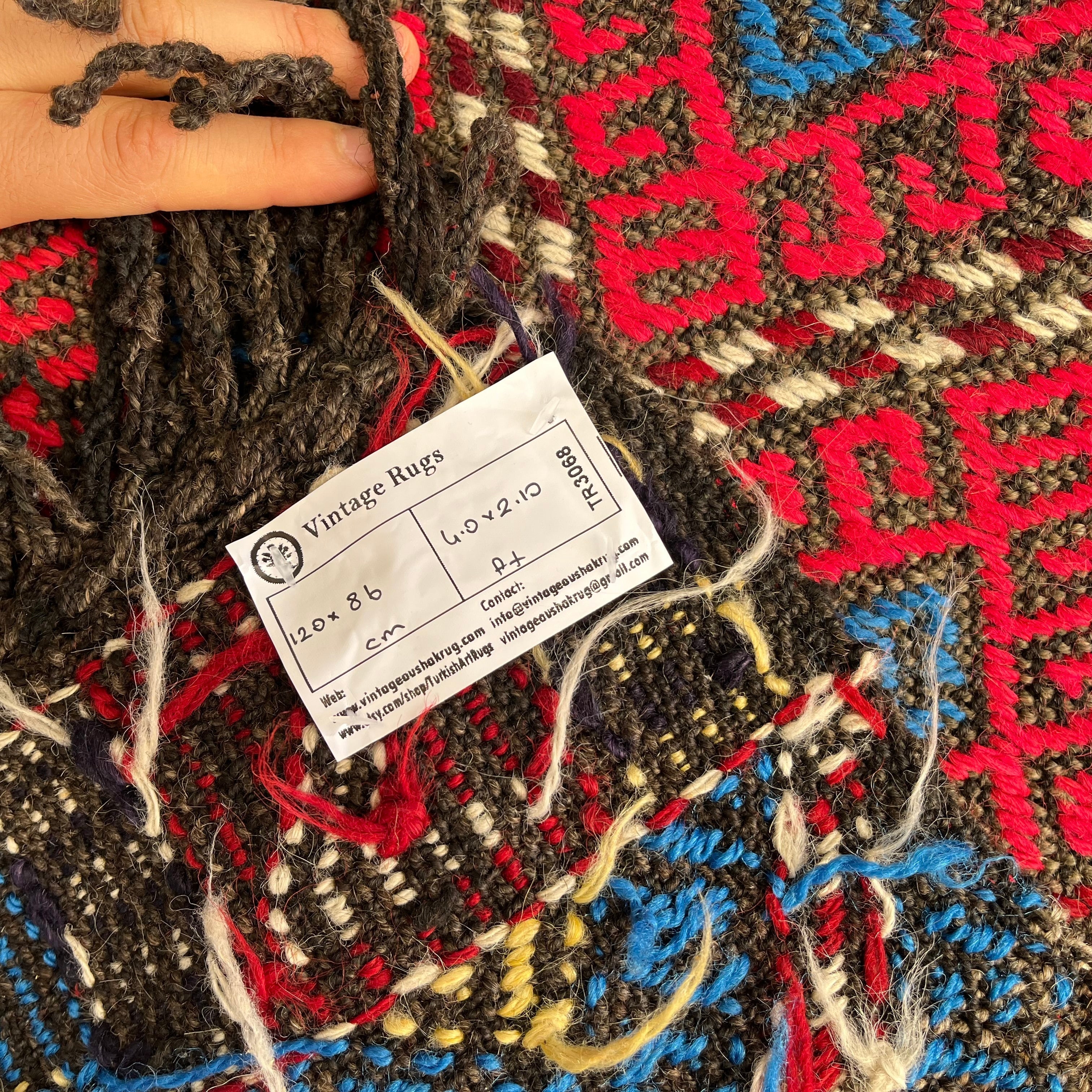 1970s red vintage Turkish kilim rug with traditional design, flatweave construction and low pile.
