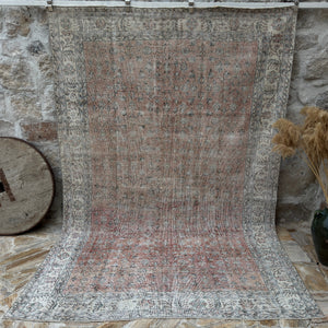 Lanita - Vintage Large Rug