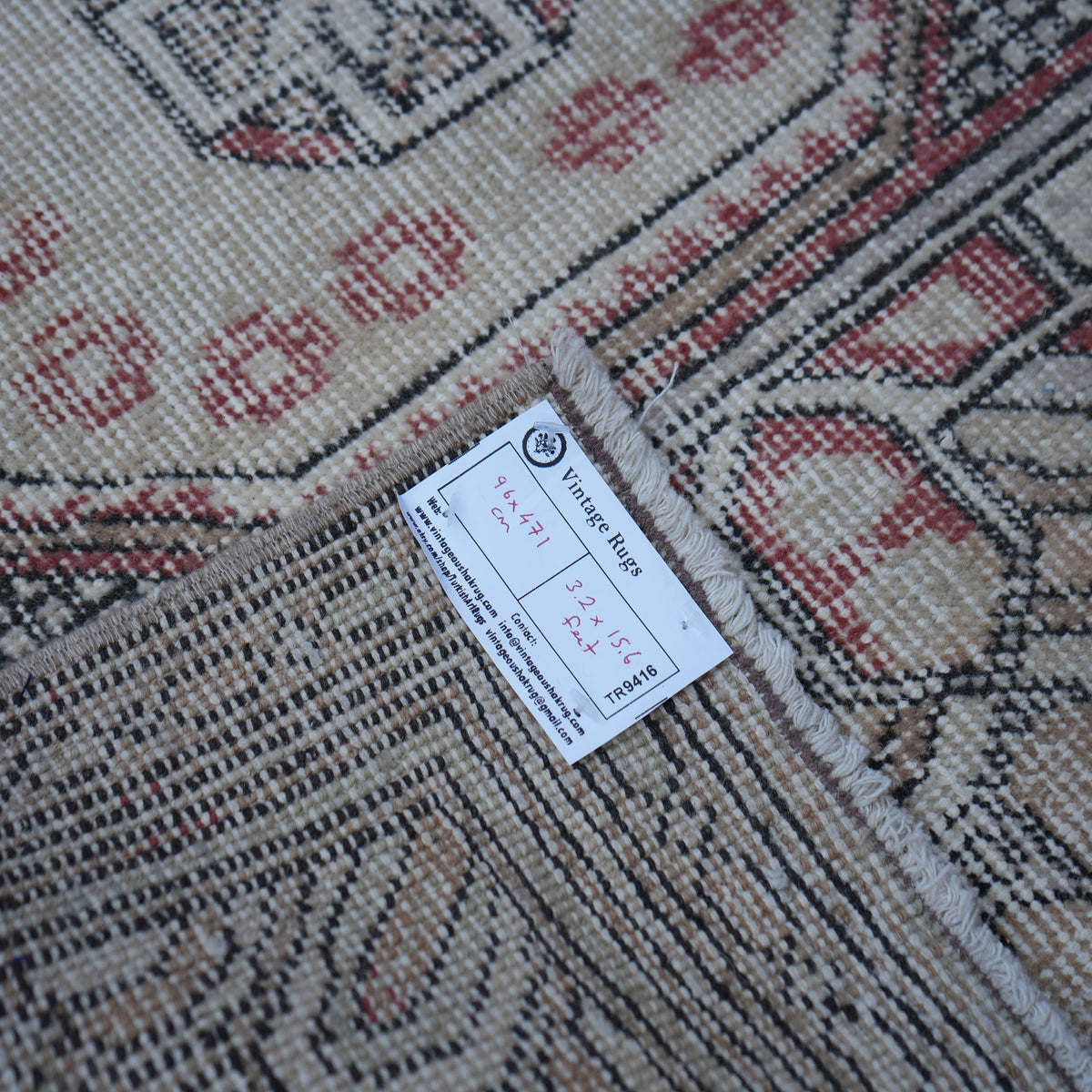 Beige 3' x 15' vintage Turkish long runner rug from the 1970s with traditional design.