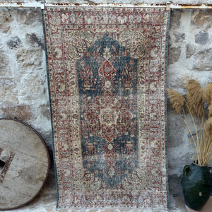 Riane - Vintage Medallion Rug