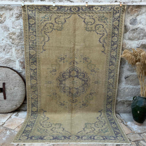 Sutton - Vintage Medallion Rug