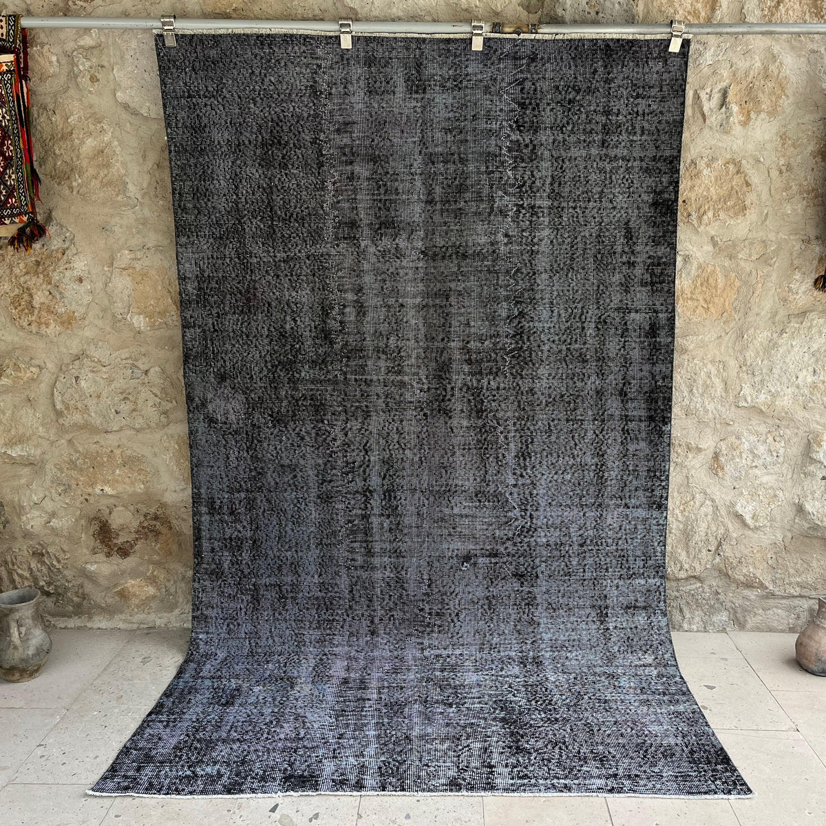 Gray 5' x 9' vintage overdyed rug with overdyed design, handmade in Turkey – Roper.