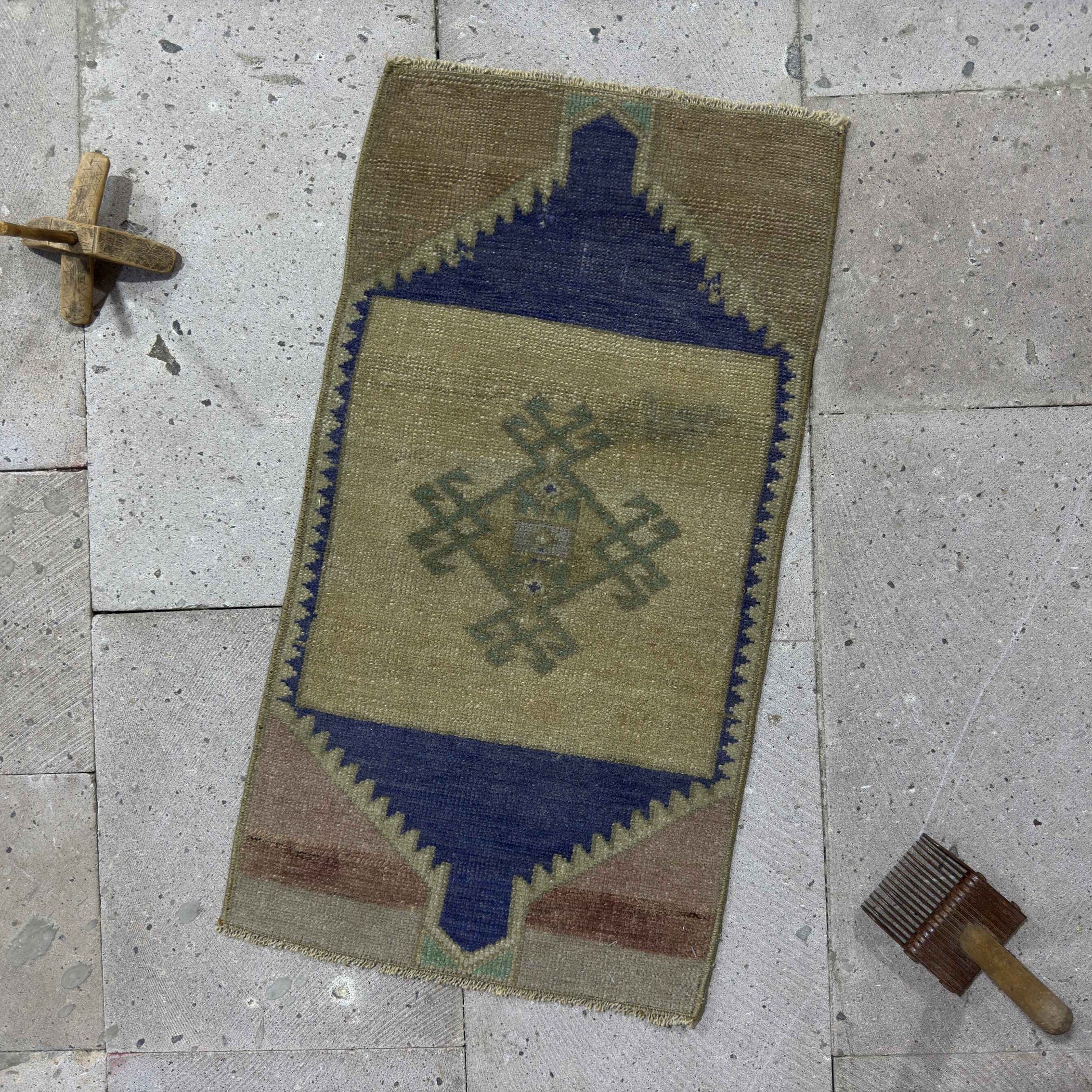 Blue 1' x 2' vintage small rug with neutral design, handmade in Turkey – Sisile.