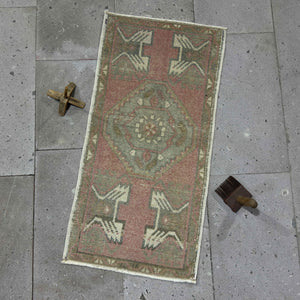 Diann - Vintage Small Rug