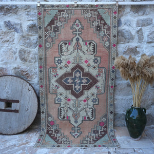 Rahel - Vintage Traditional Rug