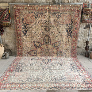 Liam - Vintage Traditional Rug