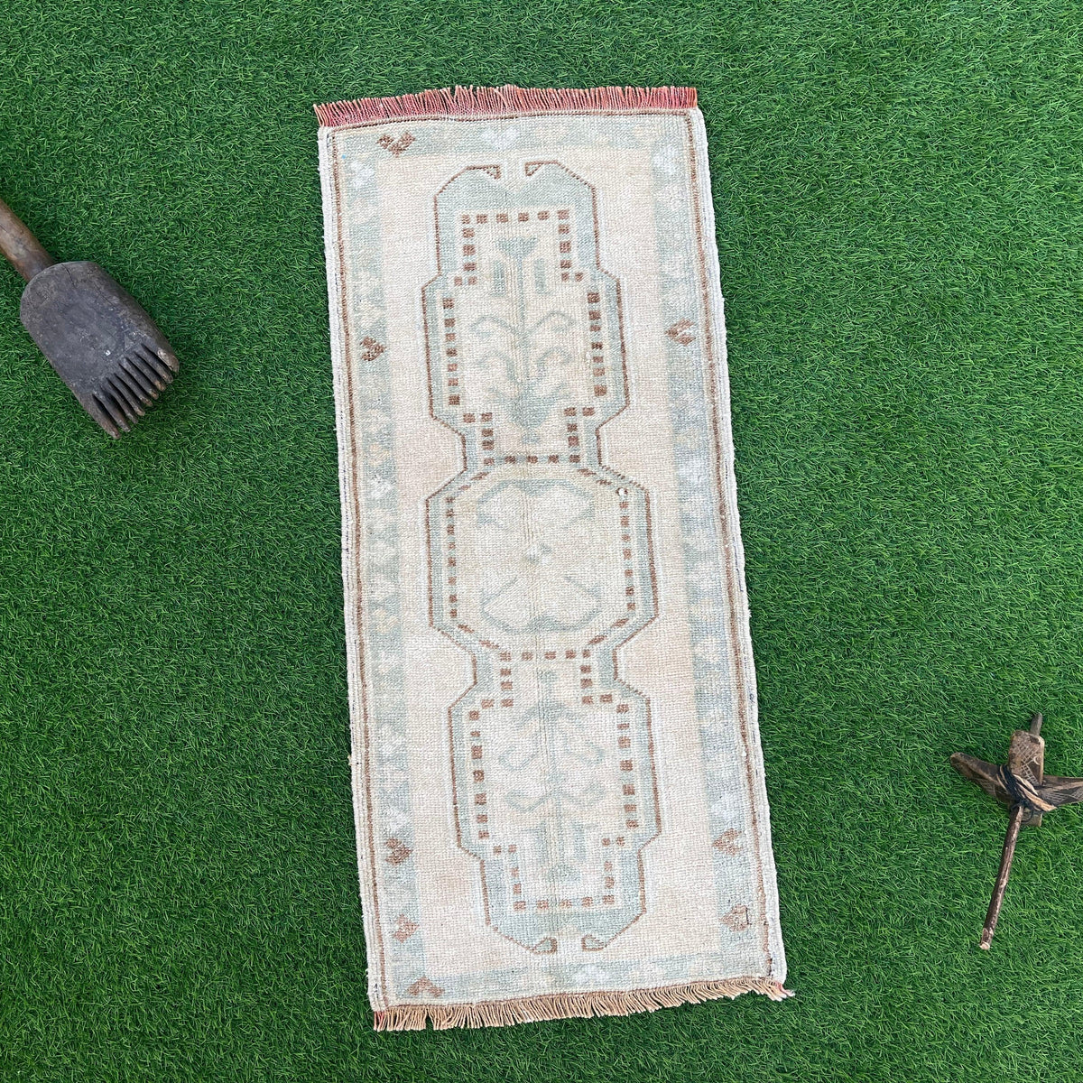 Brown 1' x 3' vintage turkish rug with neutral design, handmade in Turkey – Darcey.