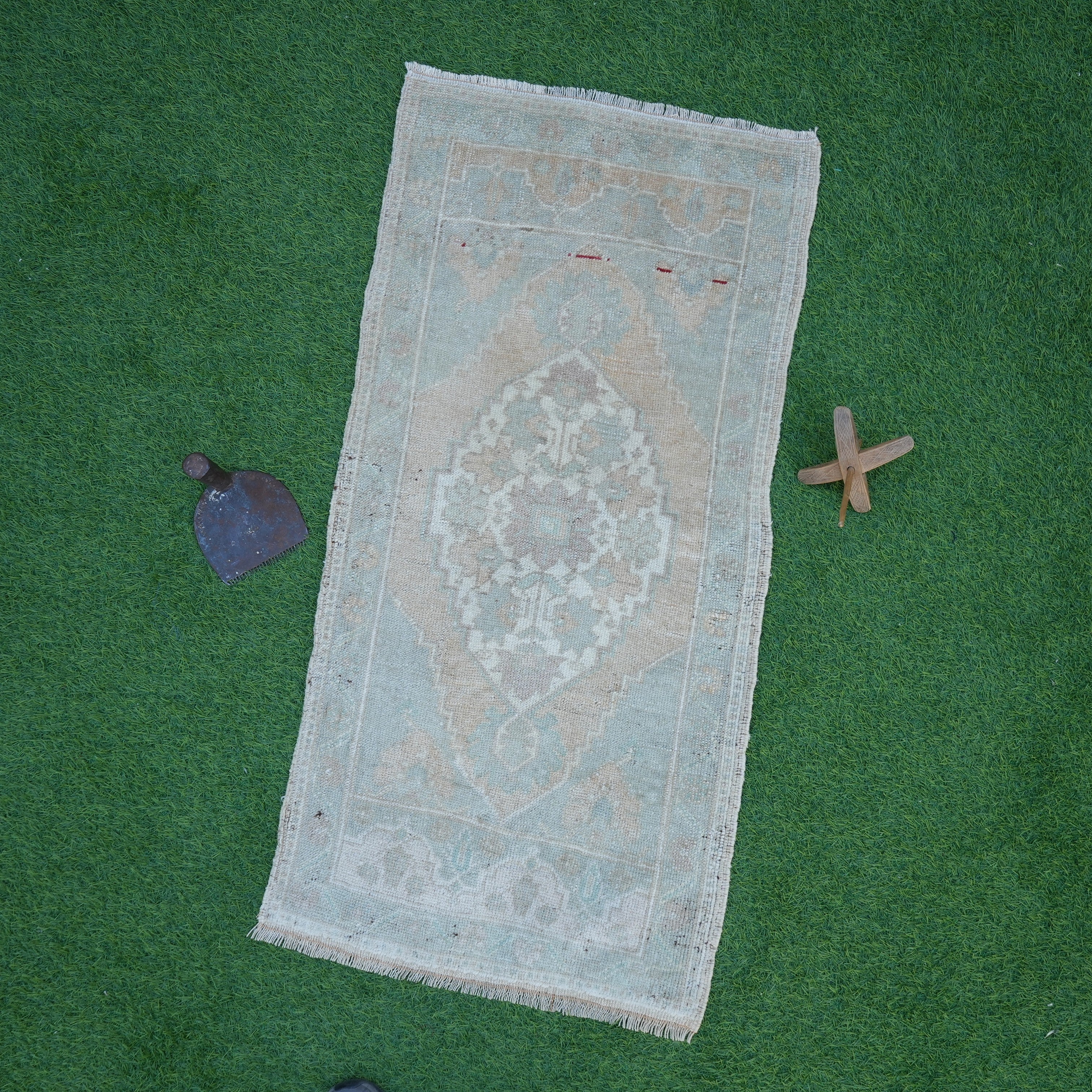 Brown 2' x 3' vintage turkish rug with neutral design, handmade in Turkey – Ann.