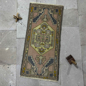 Warner - Vintage Turkish Rug