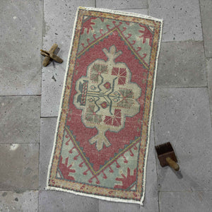Valene - Vintage Turkish Rug