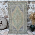 Beige 4' x 8' vintage turkish rug with traditional design, handmade in Turkey – Isobel.