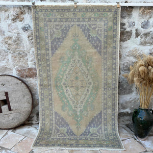 Isobel - Vintage Turkish Rug
