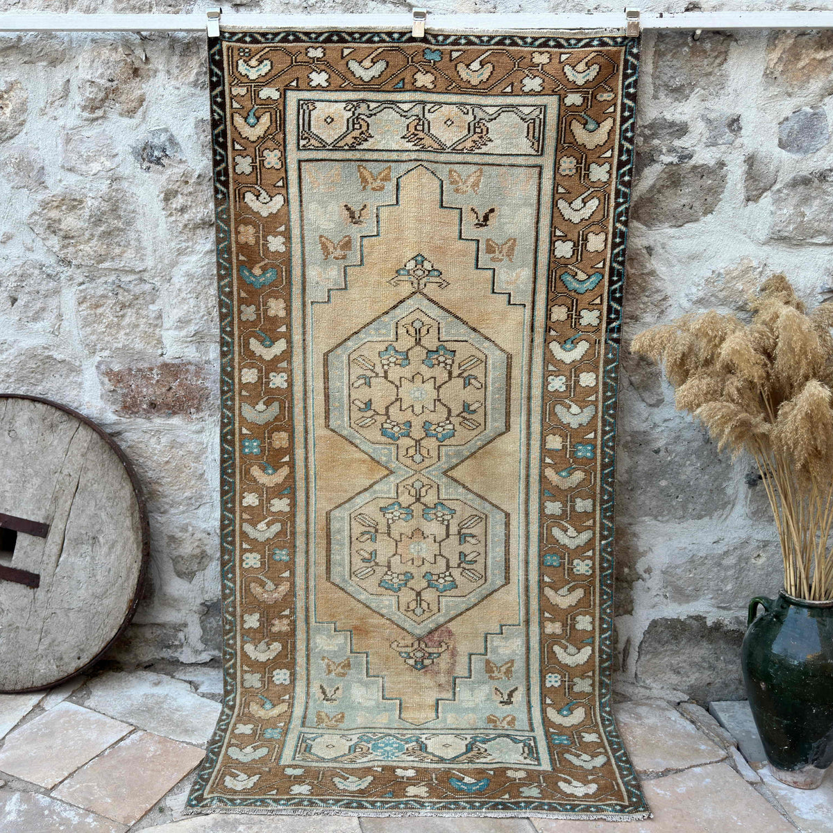 Brown 4' x 8' vintage turkish rug with traditional design, handmade in Turkey – Essa.