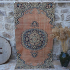 Orange 4' x 8' vintage turkish rug with geometric design, handmade in Turkey – Simonne.